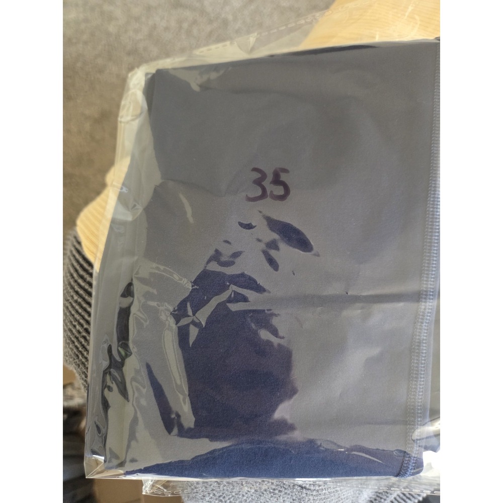 NWOT Title Nine Spark 2.0 Leggings Base Layer Navy Size Medium Athletic Active - Picture 11 of 11